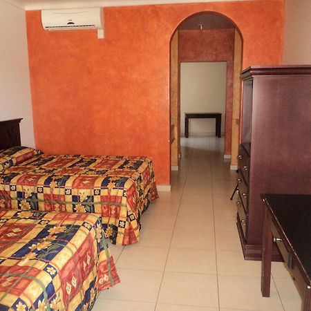 Hotel California Navojoa Buitenkant foto