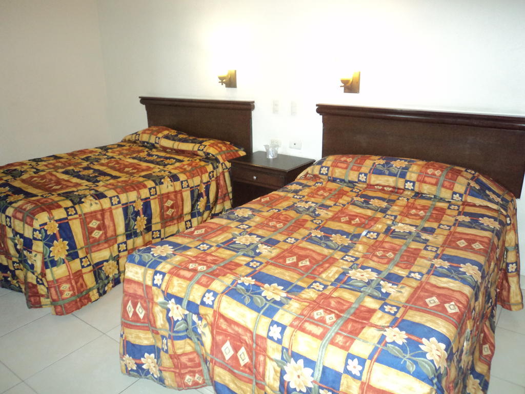 Hotel California Navojoa Kamer foto