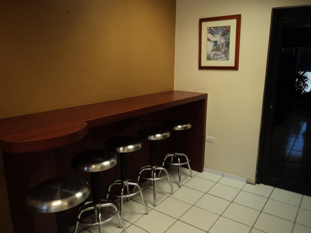 Hotel California Navojoa Buitenkant foto